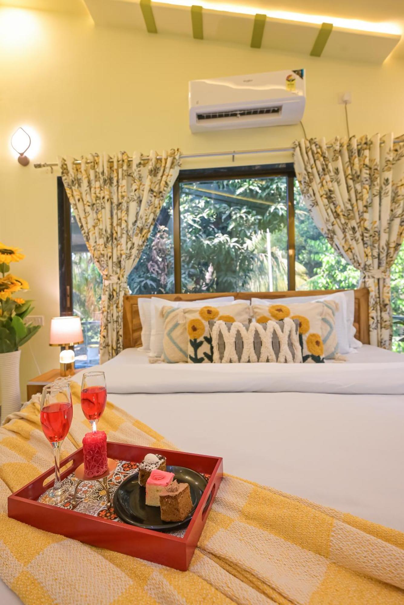 Seas The Day Luxurious 5Bhk Villa 2Min From Awas Beach With Huge Private Pool 알리바그 외부 사진